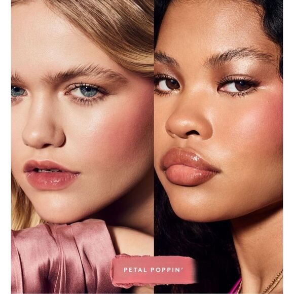 NWT-FENTY BEAUTY Petal Poppin’ Suede Powder Blush Poppin’ (Light-medium pink wit - Picture 3 of 11